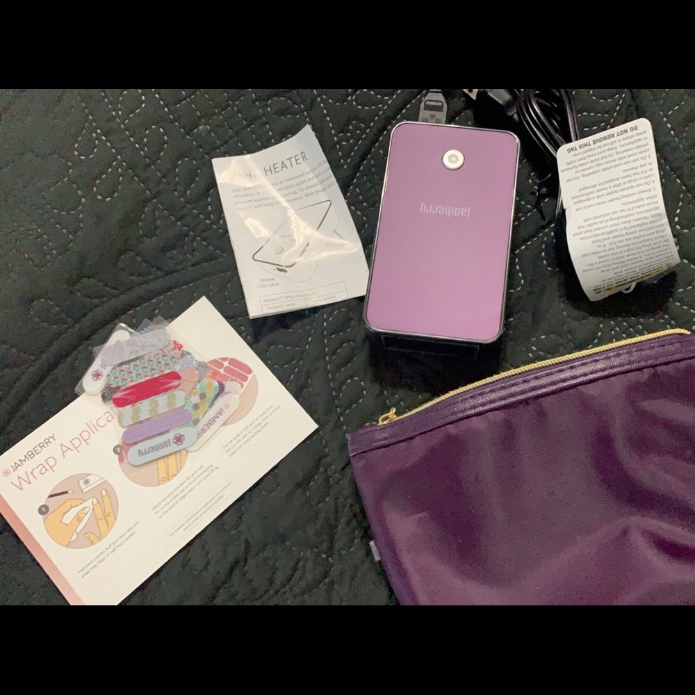 Jamberry Nail Heater and Accent Nails